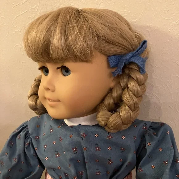 American Girl Kirsten Larson Doll vintage Pleasant Company and Meet Kirsten book